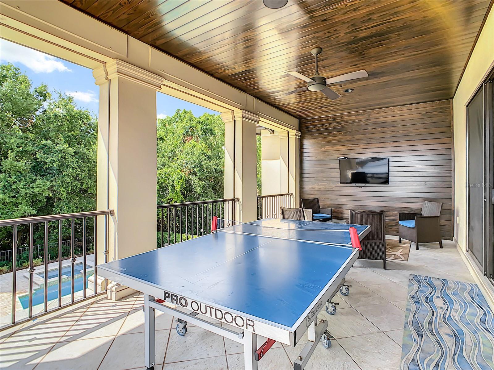 Slide show image of the Orlando Florida Home for Sale 68